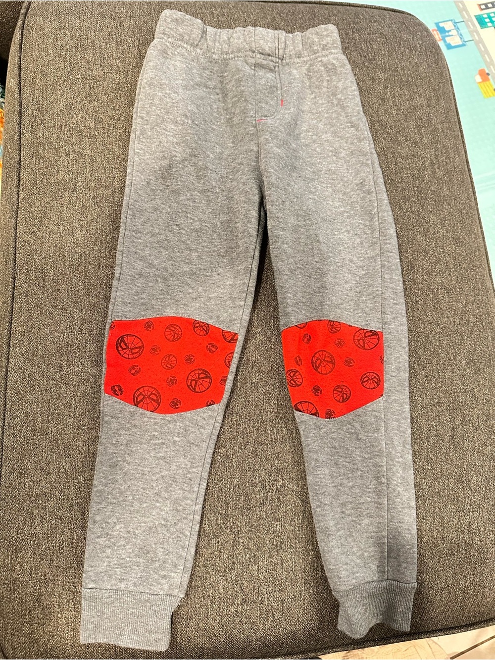 🤑EU Marvel Spiderman Fleece Lined Knee Patch Sweatpants🤑